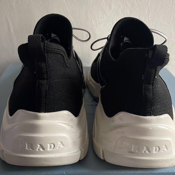 Black Prada logo sneakers - Picture 3 of 7